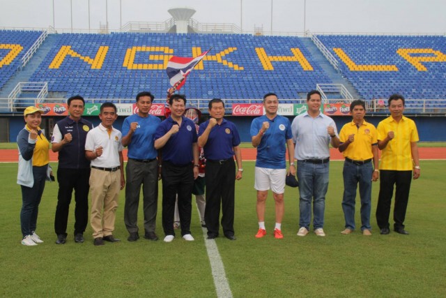 "เดอะตุ๊ก ปิยะพงษ์" ฟาดแข้ง "เกรท วรินทร" รณรงค์น้ำเสีย