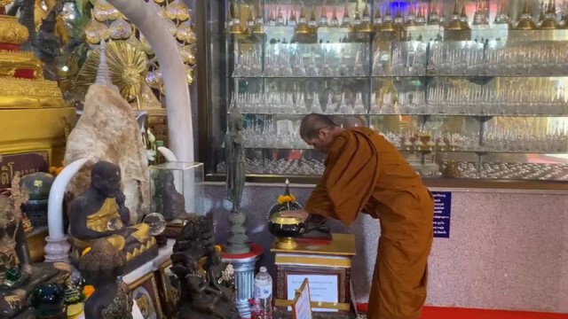 วงจรปิดจับภาพโจรใจบาป งัดบาตรขโมยเงินบริจาควัดใต้พระเจ้าใหญ่องค์ตื้อ