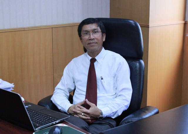 โรงงานน้ำตาล 'รับซื้อใบอ้อย-หนุนรถตัด' ช่วยชาวไร่ลดเผาอ้อย