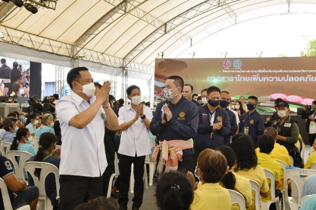 คมนาคมคิกออฟใช้ยางพาราปรับปรุงถนน