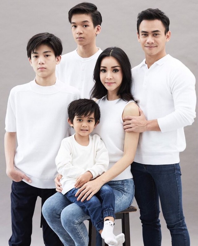 แห่ให้กำลังใจ "นุ๊ก สุทธิดา" หลังโพสต์ถึงความรัก กำลังทรงตัวบนเส้นบางๆ