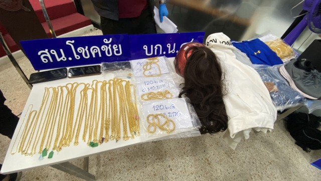"บิ๊กแป๊ะ" ปิดคดีชิงทอง อำลาตำรวจ