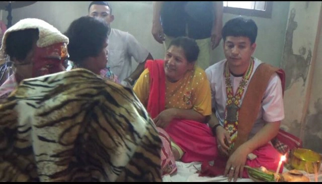 อัญเชิญครูหมอมโนราห์ประทับร่างทรง 4 คนรวด