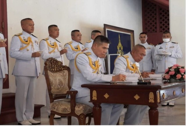 ประมวลภาพส่งไม้ต่อ 4 เหล่าทัพ