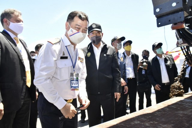 โมโนเรล 'สายสีชมพู-เหลือง' ขบวนแรกถึงไทยแล้ว เปิดบริการปี 65