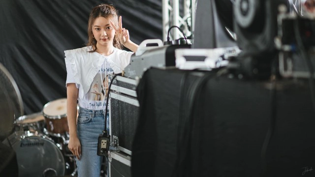 แฟนคลับ ตะลึง!! เสื้อ"อิ้งค์ วรันธร" ราคาพุ่ง 10 เท่า