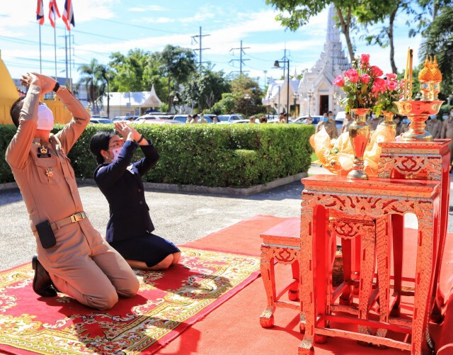 พ่อเมืองปทุมธานีคนใหม่ ชวนทอดผ้าป่า ตั้งกองทุนเพื่อเด็กยากจน