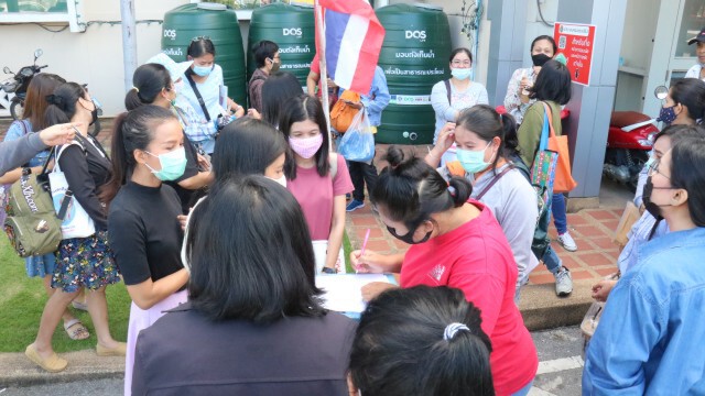 เศร้าพนง.จ้างเหมาทีโอที40คน ร้องผู้ว่าฯถูกเลิกจ้างฟ้าผ่า