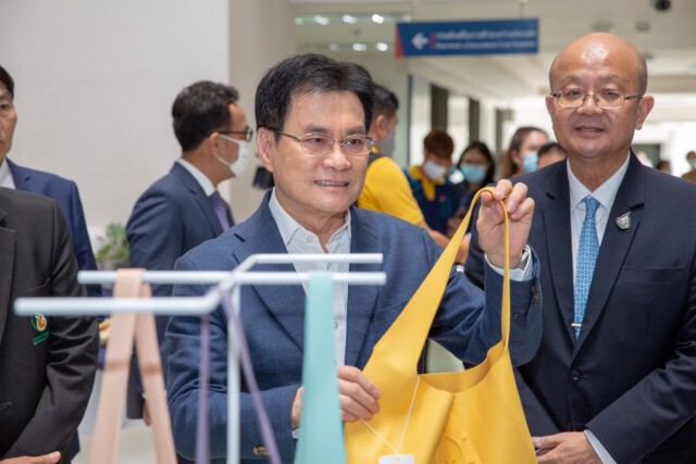 พาณิชย์-กยท.จัดจับคู่ธุรกิจยางพาราเพิ่มตลาดใหม่