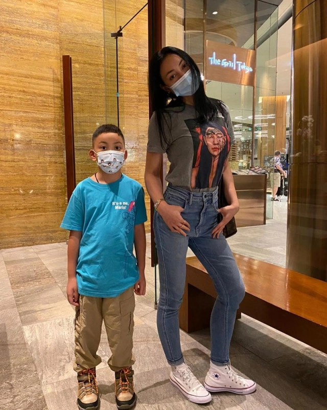 ลูกชาย "เจ้าสัวบุญชัย" และ "ตั๊ก บงกช" ก็ไม่รอด โดนครูแกล้ง จนต้องขอย้ายรร.