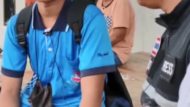 ครูหัวร้อนด่า-ตบหน้าเด็กม.2หลังรอขึ้นเวทีงานเกษียณ