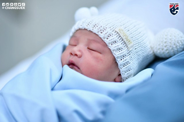 สารัช อยู่เย็น  ปลื้มใจภรรยาคลอดลูกชาย