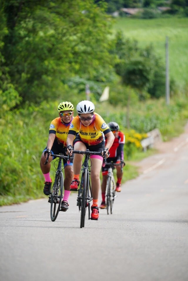 600  นักปั่นร่วมกิจกรรม" Bike local series 2020"
