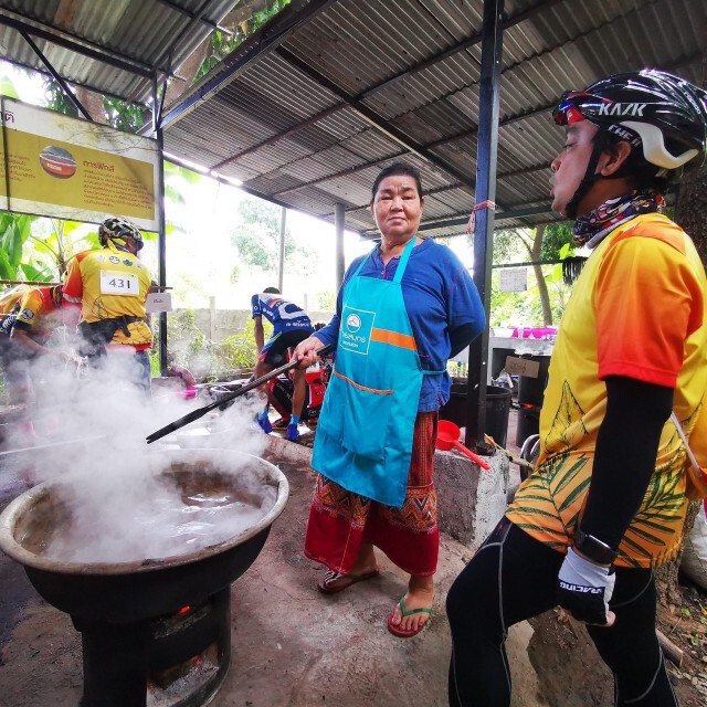 600  นักปั่นร่วมกิจกรรม" Bike local series 2020"