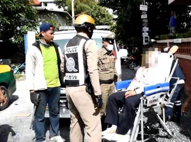 เครียดตกงาน.! มีดแทงคอแท็กซี่