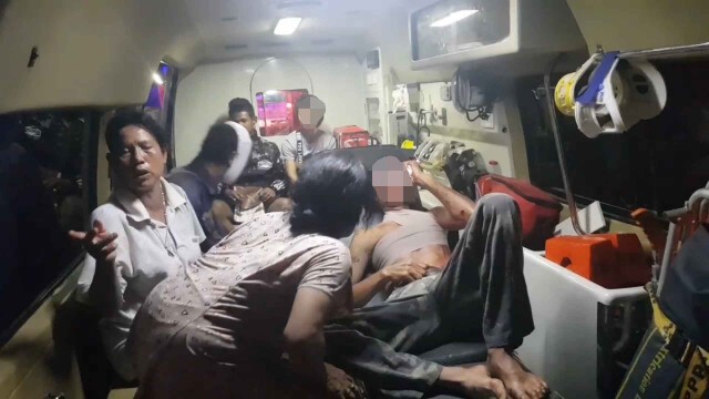"เมียติดลม"ผัวคว้ามีดงอฟันกลางวงเหล้าเจ็บระนาว