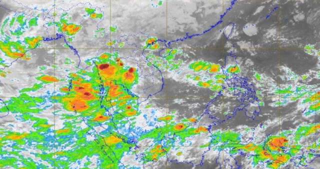 อุตุฯ ชี้ กทม.และทุกภาคยังคงต้องรับมือฝนตกหนัก