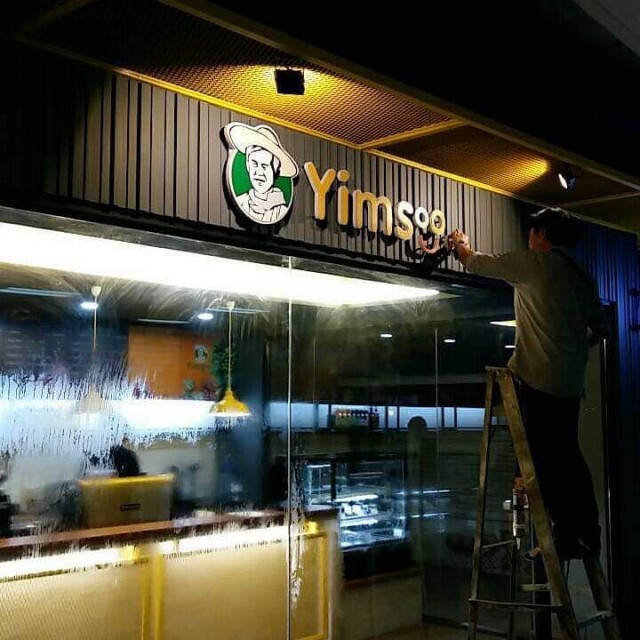 "ยิ้มสู้คาเฟ่" เฮ! "คาเฟ่อเมซอน"ประกาศถอนตัวเช่าพื้นที่ในมธ.ท่าพระจันทร์