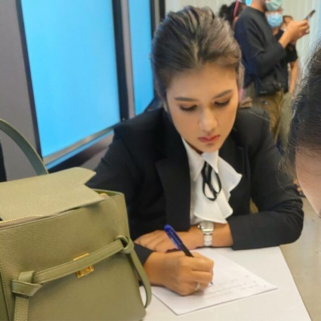 ‘ทนายนิด้า’ ตอบชัดหลังคนสงสัยจะเท 'เฌอเอม' หรือไม่? หลังโดนแฉแชต-ตัดสิทธิ์ประกวด
