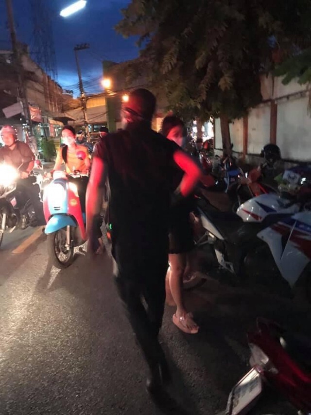 ตร.เชียงใหม่ เร่งหาตัวหนุ่มตบรถ"หมอพรทิพย์​"