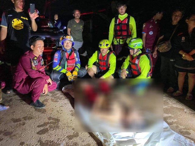 สลดสองพี่น้องลงข่ายหาปลา-พี่หมดแรงจมน้ำดับ