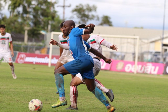 " โลมาสายพันธุ์ใหม่"เสมอ"บ้านบึงเอฟซี"ไทยลีก3ตะวันออก