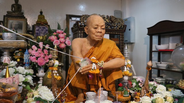 เตรียมสร้างหลวงพ่อคูณองค์ใหญ่ สูง 27 เมตร