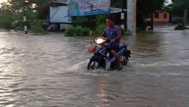 ผลพวงพายุ "ไห่หยี่" น้ำป่าไหลหลากท่วมพื้นที่ราบลุ่ม