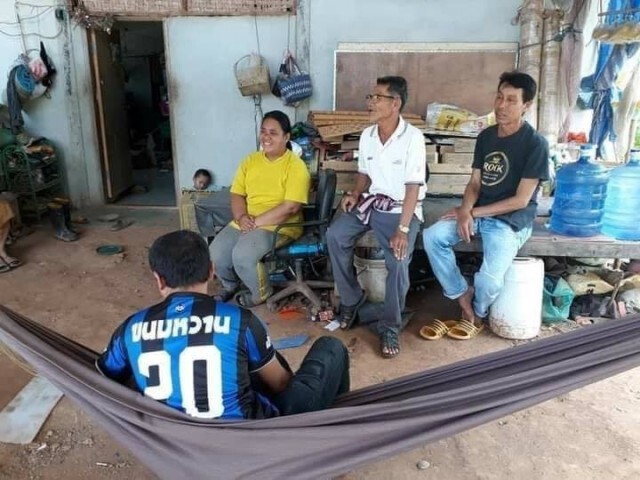 หนุ่มถูกรางวัลใหญ่ 48 ล้าน ตามหาคนขายมีเรื่องต้องเคลียร์