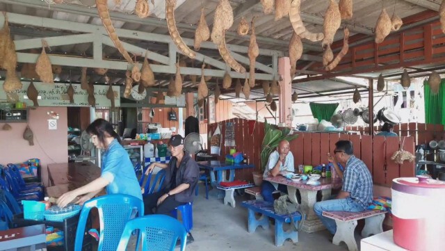ไอเดียเก๋! ร้านลาบ นำ"รังนก"ประดับเรียกลูกค้า