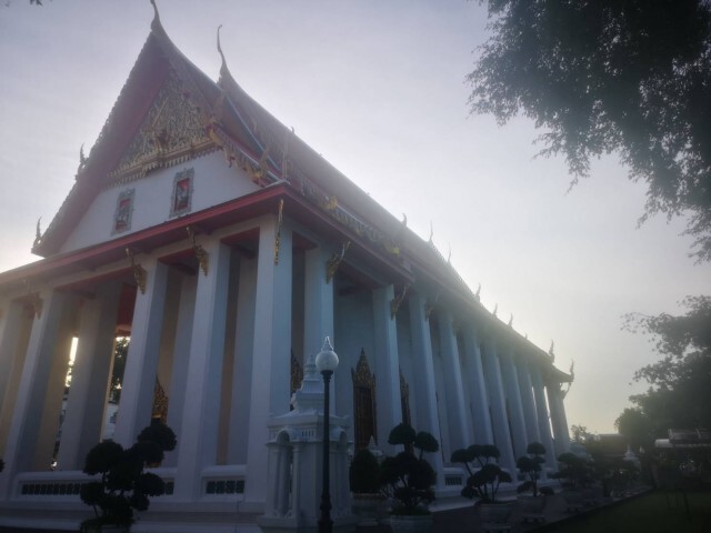 บิ๊กแดง" เตรียม "อุปสมบท" วัดหงส์รัตนาราม พรุ่งนี้ (8)