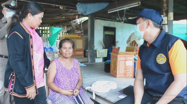 ไฟไหม้บ้านยายห่วงโฉนดหวิดโดนคลอก