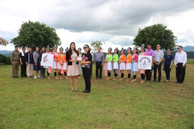 เปิดท่องเที่ยว"บ้านน้ำจวง"-ชมนาขั้นบันไดที่เนินสองเต้า