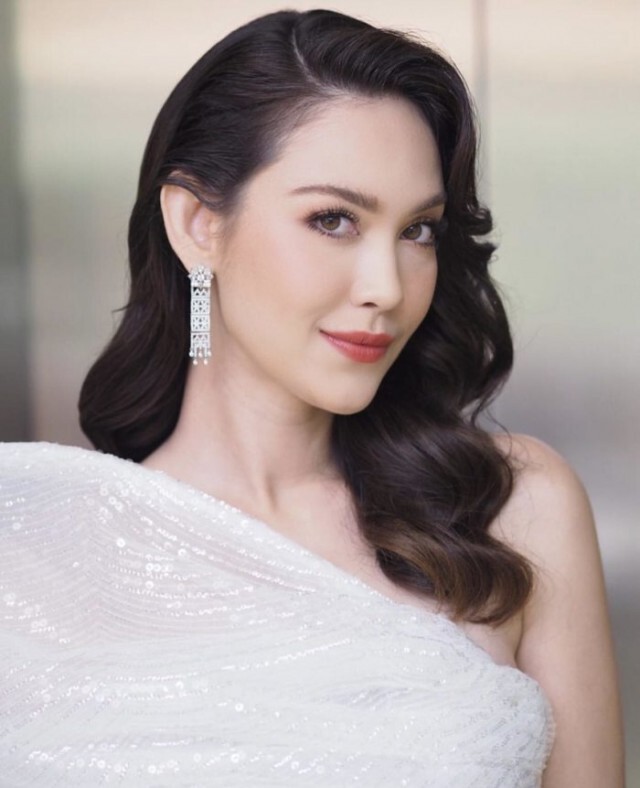 'ทนายนิด้า'เผยคดี 'แมท' ฟ้องหมิ่นฯเรียก 1 ล้านมีเป็น100 ราย ชี้หมิ่นรูปดอกไม้ -ผลไม้ เตรียมนอนคุก!!