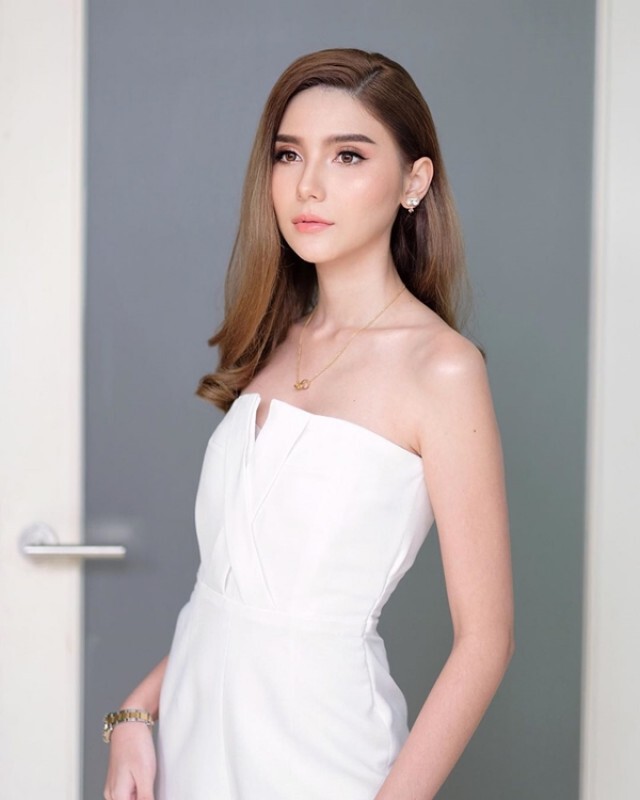 ชาวเน็ตจีนจับโป๊ะ ‘ซาร่า’ วีดีโอคอล วาดิม จริงหรือ? ทำไมสัดส่วนดูแปลกๆ