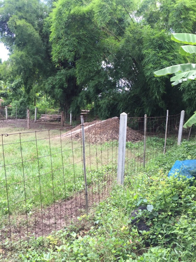 ร้องฟาร์มแพะสร้างความเดือดร้อนจุดควันไฟกระทบเพื่อนบ้าน