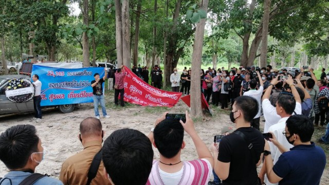 บุกกกต.เชียงใหม่ -ทวงสิทธิ์ "สุรพล เกียรติไชยากร"
