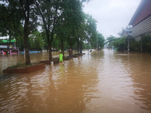 ปภ. เร่งช่วยเหลือ 4 จังหวัดประสบน้ำท่วมฉับพลัน-น้ำป่าไหลหลาก-วาตภัย