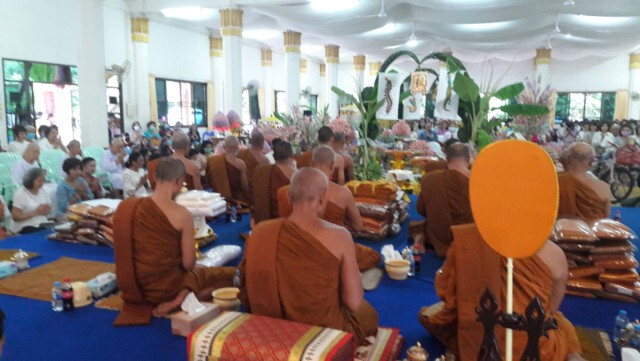กฐินสามัคคีเงินเข้าวัดเกือบ"สี่ล้านบาท"