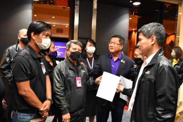 'ชาญศิลป์' พบพนักงานการบินไทยแจงแผนการฟื้นฟูกิจการ