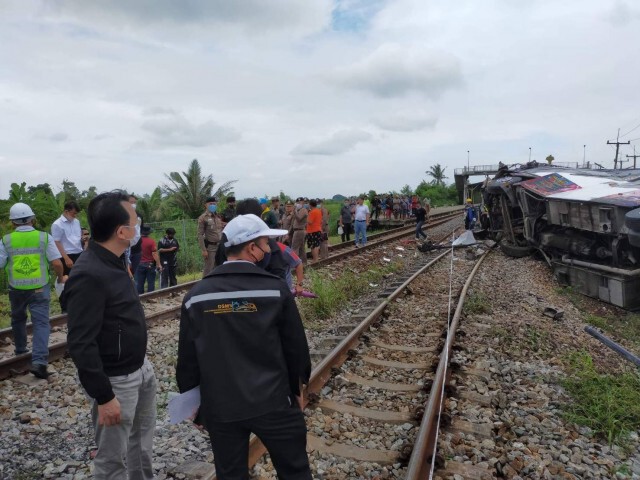 กรมการขนส่งทางราง เร่งสอบสวนหาสาเหตุ รถไฟชนรถบัส