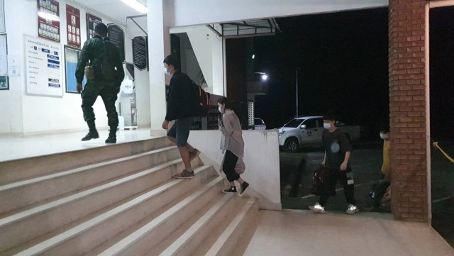 รวบ6คนจีนลักลอบข้ามชายแดน