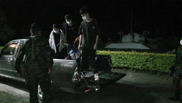 รวบ6คนจีนลักลอบข้ามชายแดน
