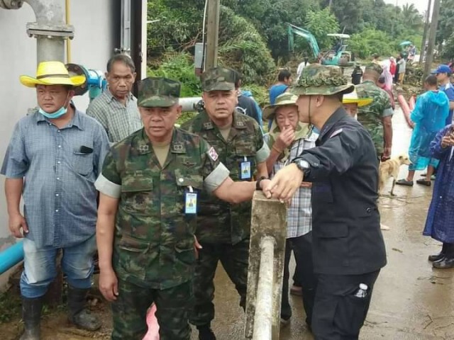 น้ำป่าหลากท่วมตลาดบ้านแหลม "จันทบุรี"