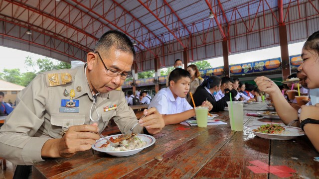 พ่อเมืองปทุมธานี จัดโครงการผู้ว่าฯ น้อย เปิดโอกาสเยาวชนตามดูการบริหารงานจังหวัด