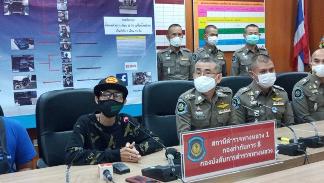 ตร. แถลงผลการจับกุมผู้ต้องหาแข่งรถในทางหลวงพิเศษหมายเลข 7