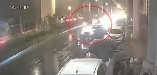 "ญาติหนุ่มบิ๊กไบค์" ตามความคืบหน้านายแพทย์ ขับรถเก๋งซิ่งชนเสียชีวิต