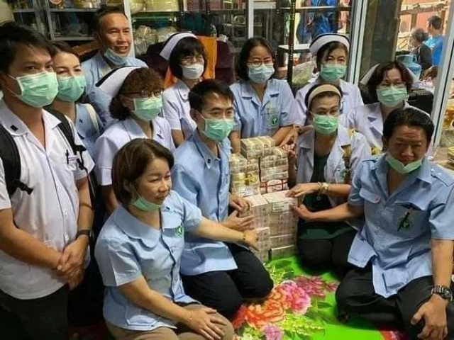 ถือเป็นบุญตา หลวงปู่พัฒน์ บริจาคเงินสด 50 ล้าน ให้รพ. สร้างอาคารสงฆ์