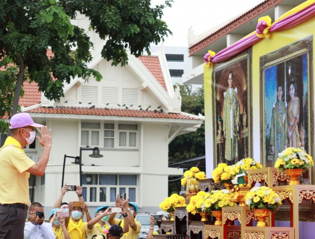 ผู้ว่าปทุมฯ จัดกิจกรรมอาสาพัฒนา ถวายพระราชกุศล ในหลวง ร.9