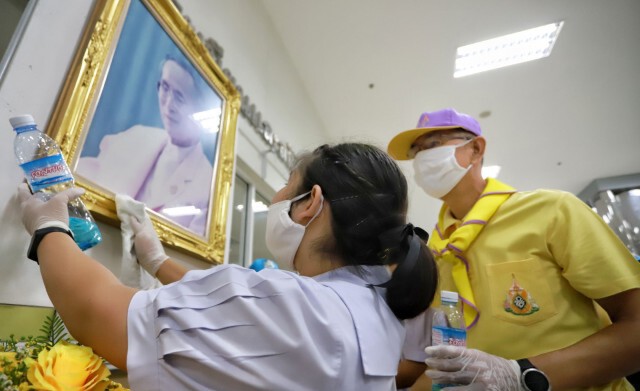 ผู้ว่าปทุมฯ จัดกิจกรรมอาสาพัฒนา ถวายพระราชกุศล ในหลวง ร.9